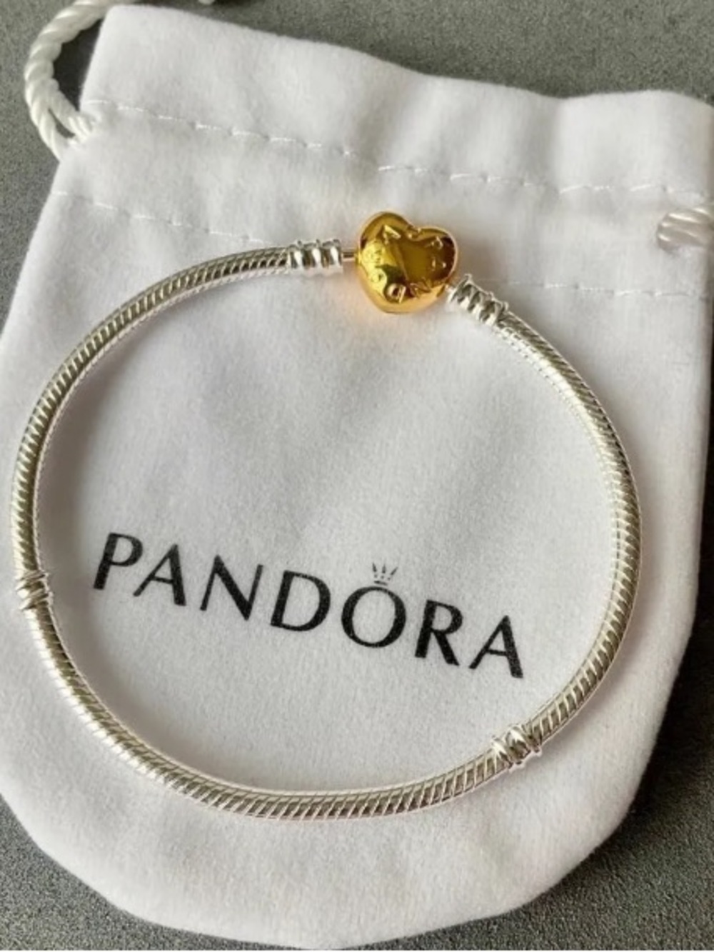 Pandora Moments Bracelets love heart clasp snake gold chain size 7.5 inches